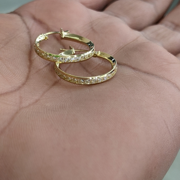 10kt Real Gold Hoop Earring